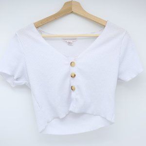 White cropped,button top